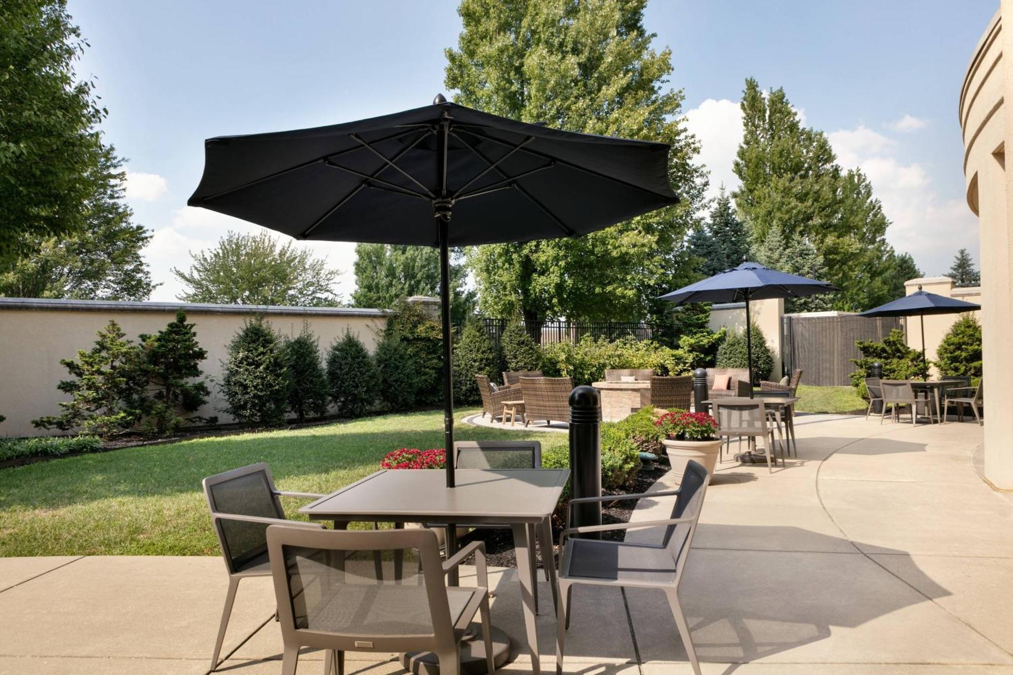Courtyard Lancaster Ξενοδοχείο Fertility Εξωτερικό φωτογραφία