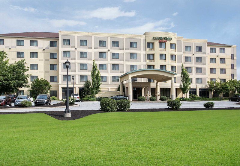 Courtyard Lancaster Ξενοδοχείο Fertility Εξωτερικό φωτογραφία
